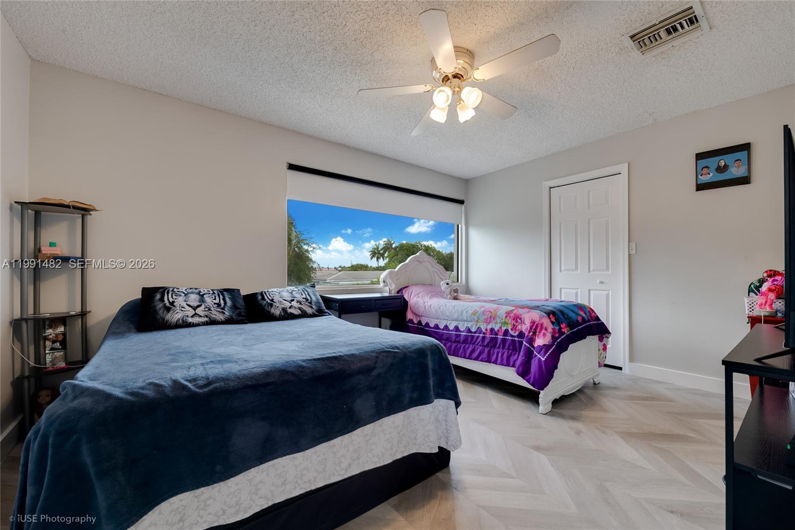 MIRACLE MANOR 3RD ADDN - Residential