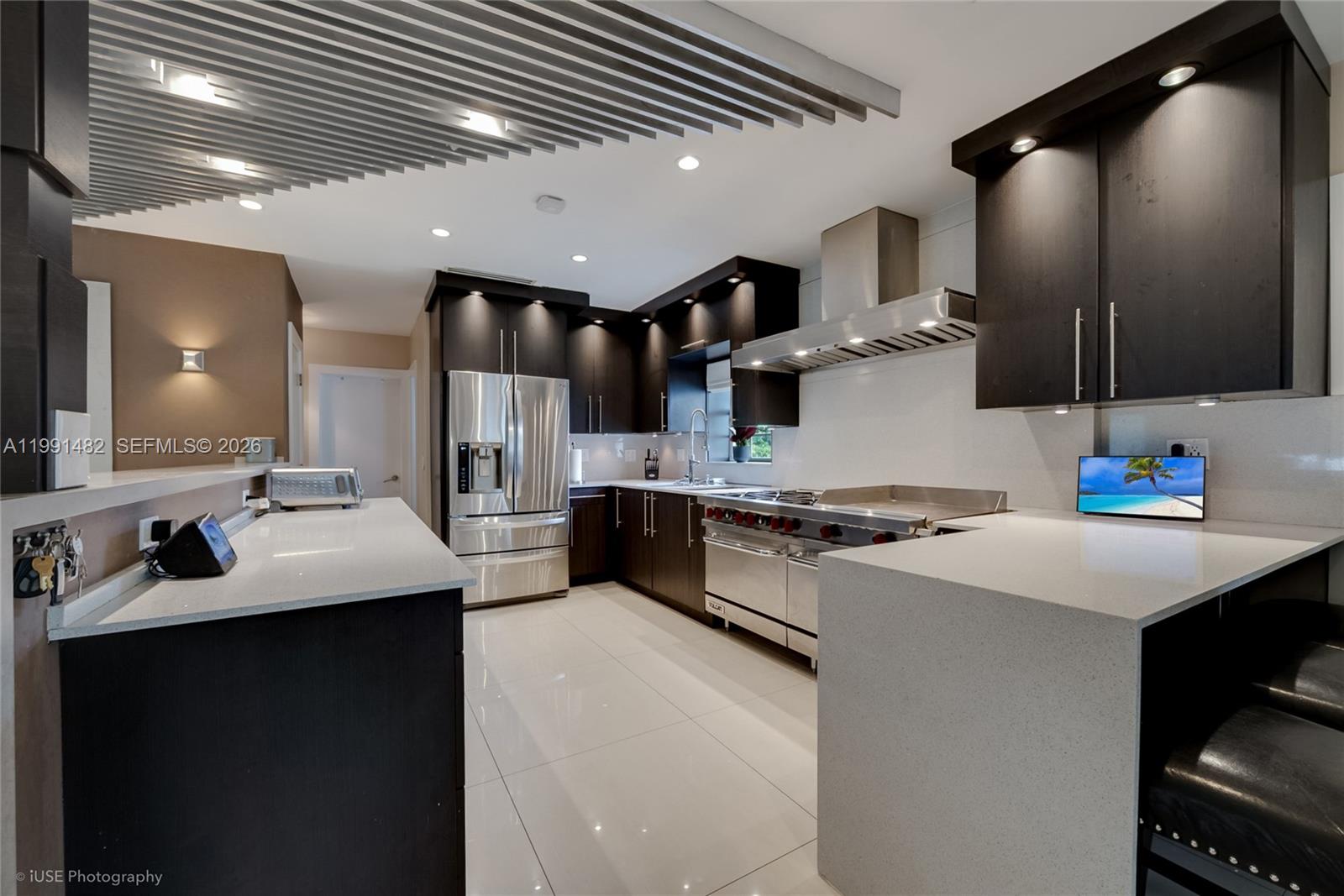 MIRACLE MANOR 3RD ADDN - Residential