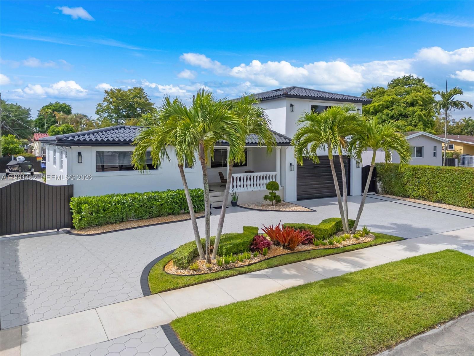 MIRACLE MANOR 3RD ADDN - Residential