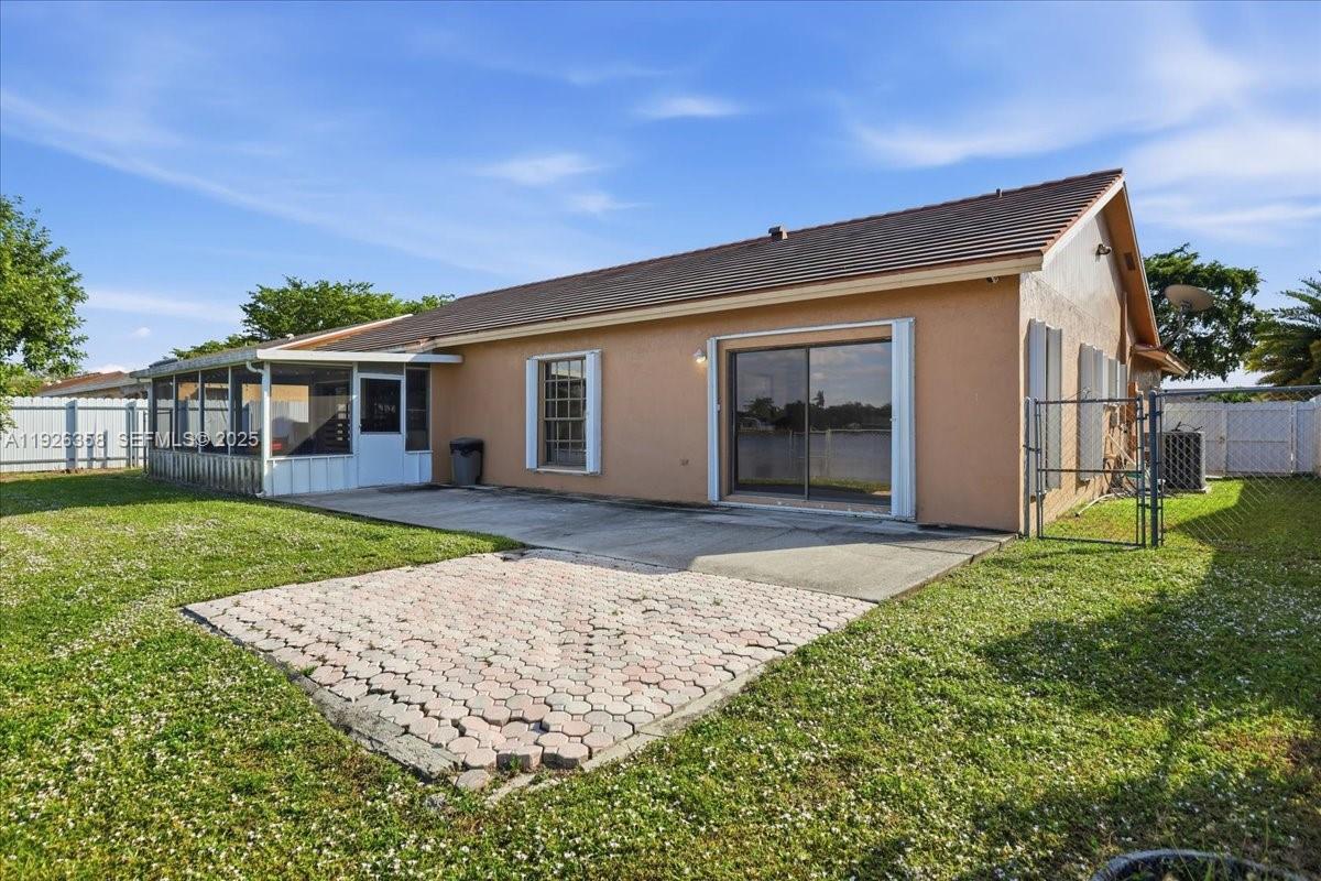 HOMES OF LAKE MIRAMAR - Residential