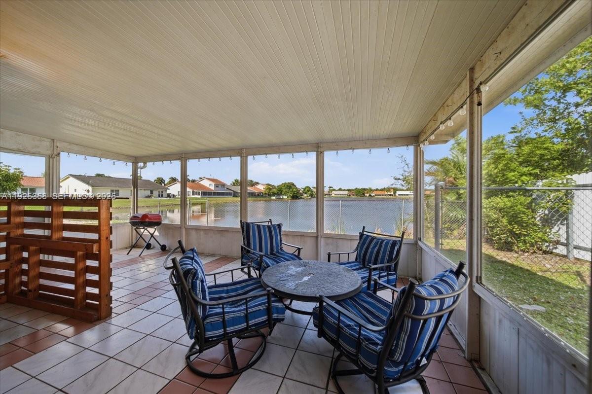 HOMES OF LAKE MIRAMAR - Residential