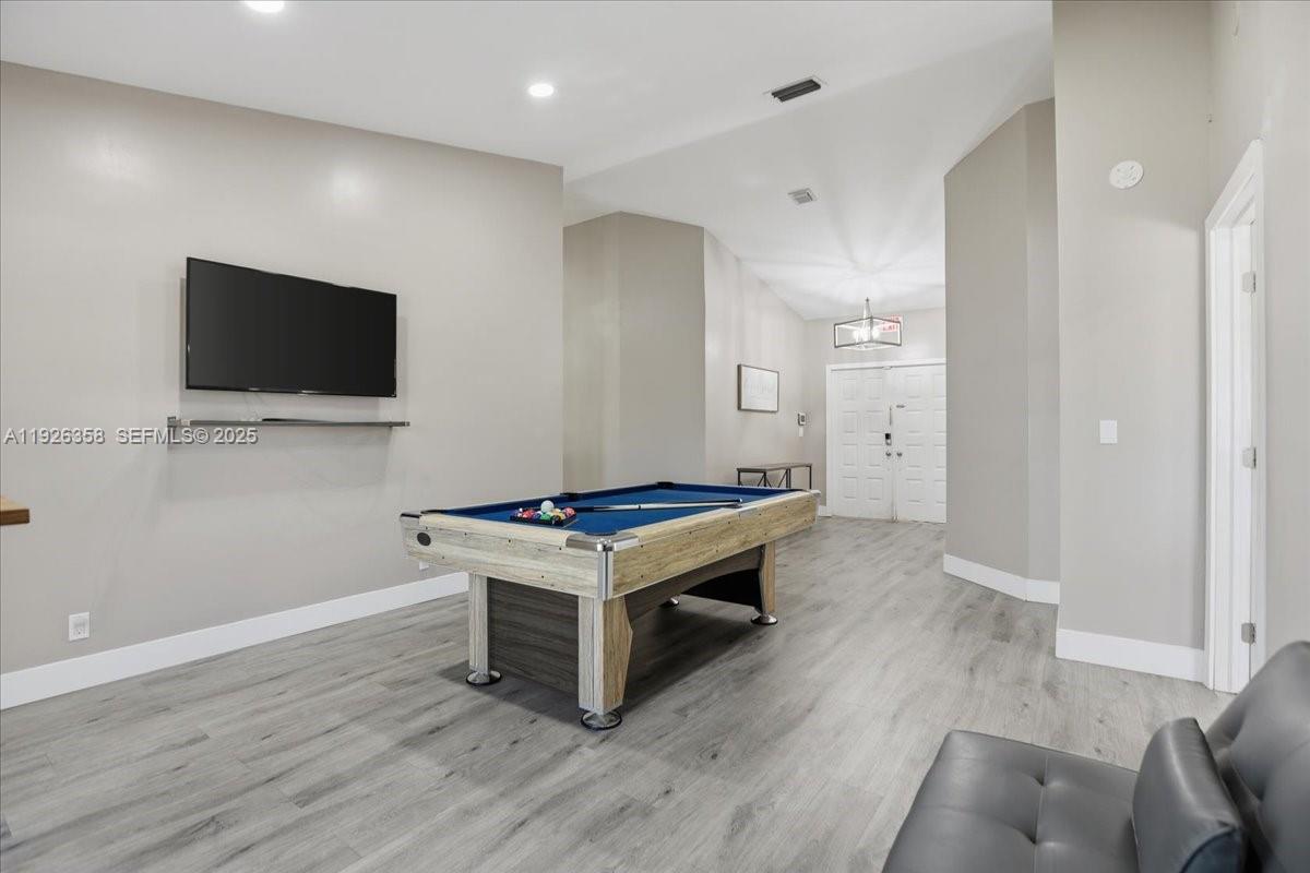 HOMES OF LAKE MIRAMAR - Residential