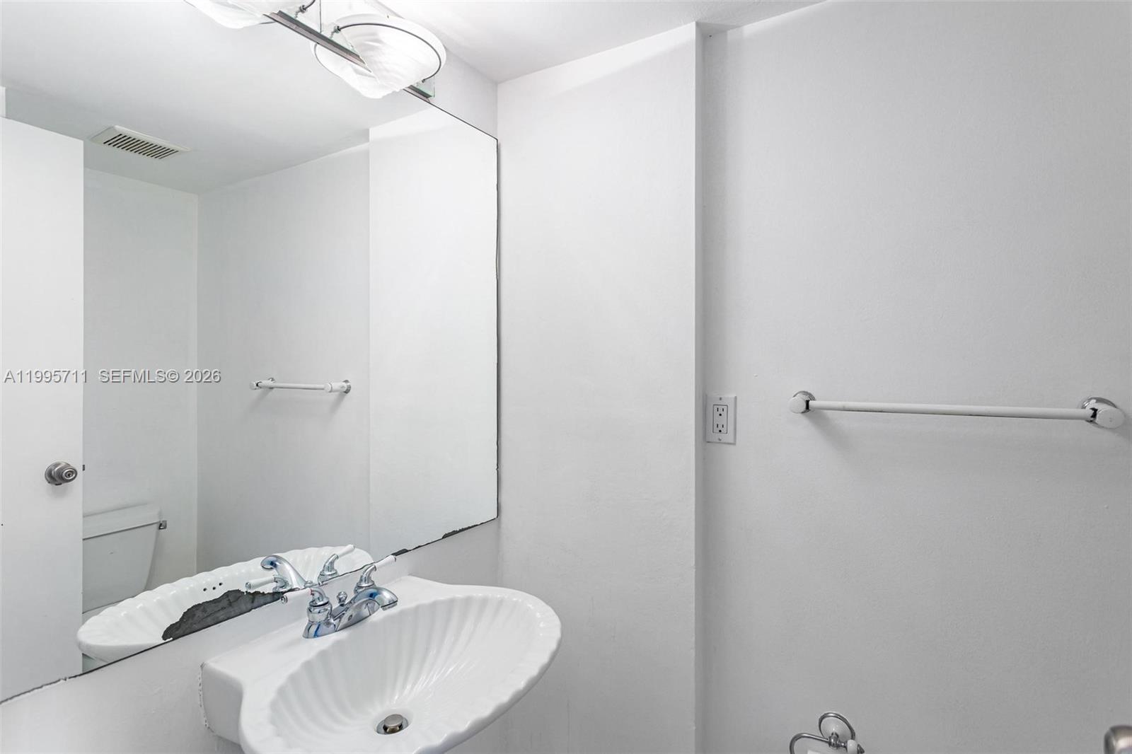 VENETIA CONDO - Residential