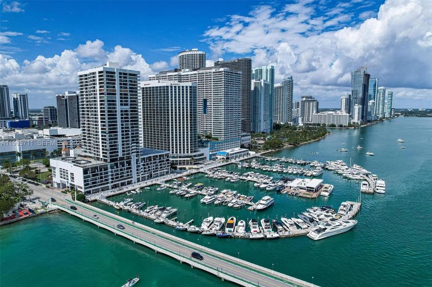 FOR SALE - Spectacular Biscayne Bay and Downtown view!!!- Bright and spacious 1 Bed, 1Bath apartment at Venetia Condominium. Granite kitchen counter tops and stain steel appliances. Tile throughout the unit. Remodeled bathroom. Access to balcony from living room and bedroom. Close to the AA Arena, Major Highways, South Beach area, downtown, Midtown. The building features amenities such as; pool, tennis court, gym and marina. You can also enjoy the Metro mover and new trolley next door!!!
