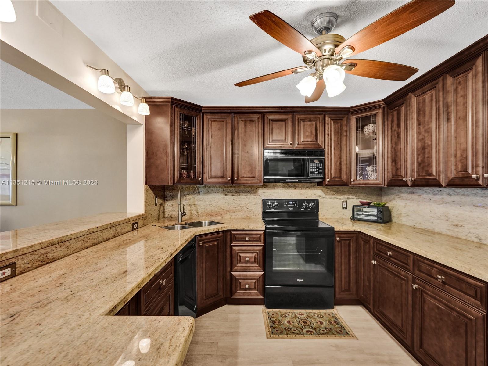 Photo 1 of 34 of 9070 Fairbanks Ln 2 house