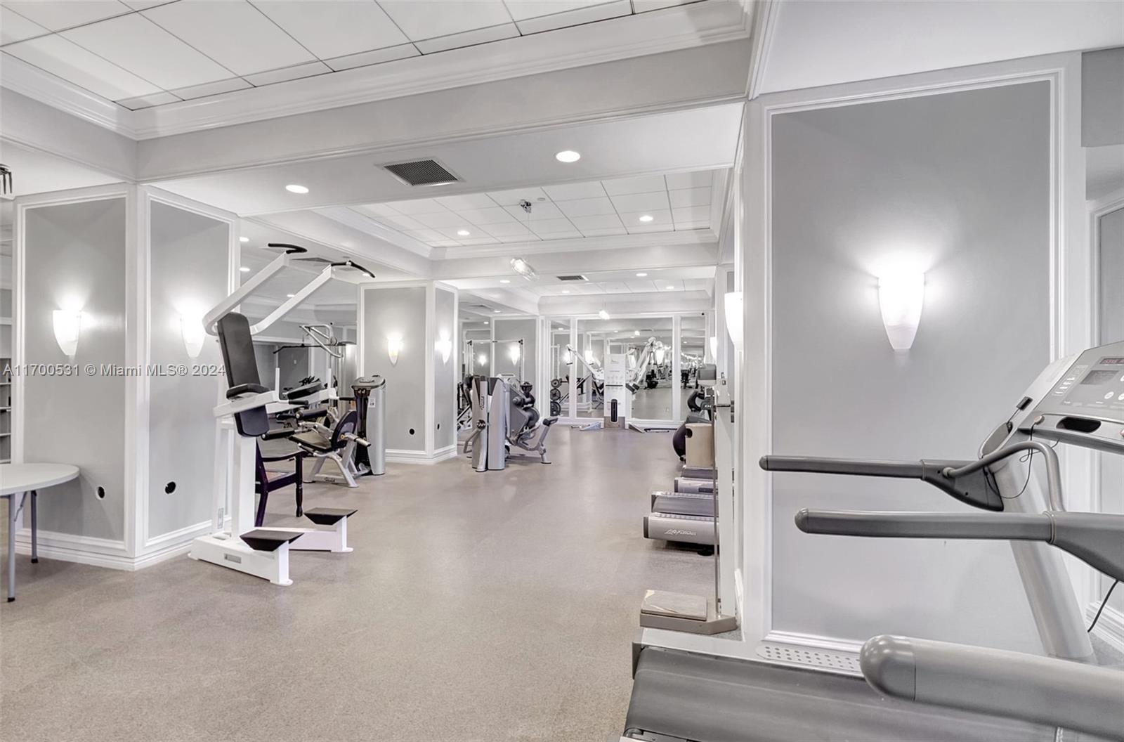 BALMORAL CONDO - Residential