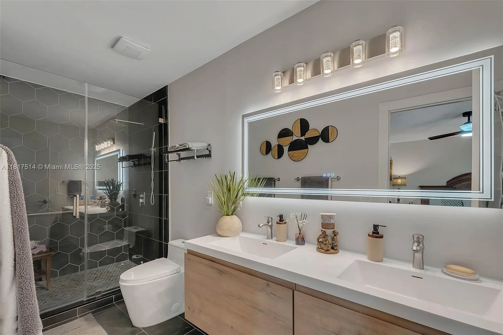 Palmetto Bay, Florida 33157, United States, 4 Bedrooms Bedrooms, ,3 BathroomsBathrooms,Residential,Active,146204