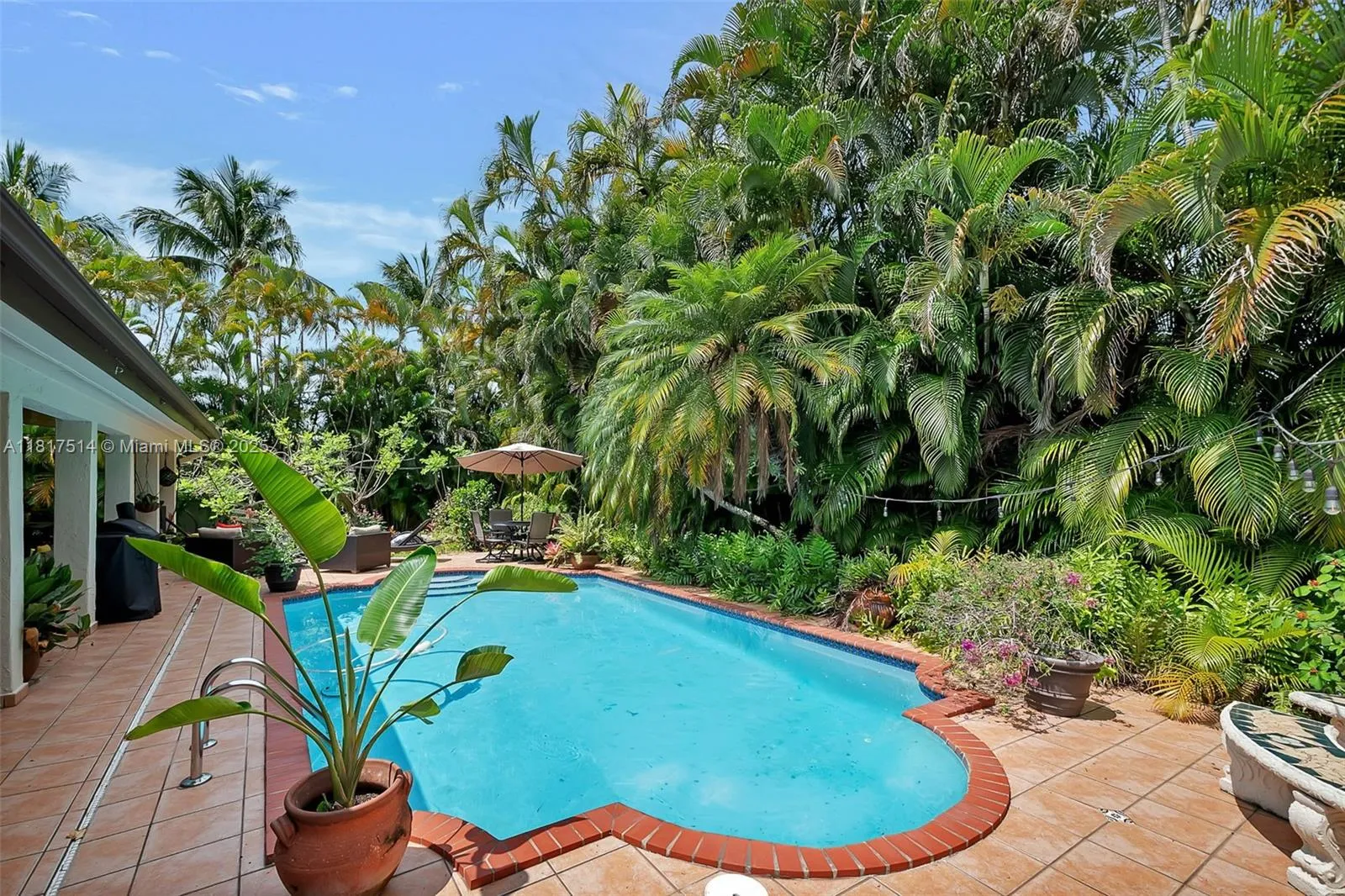 Palmetto Bay, Florida 33157, United States, 4 Bedrooms Bedrooms, ,3 BathroomsBathrooms,Residential,Active,146204