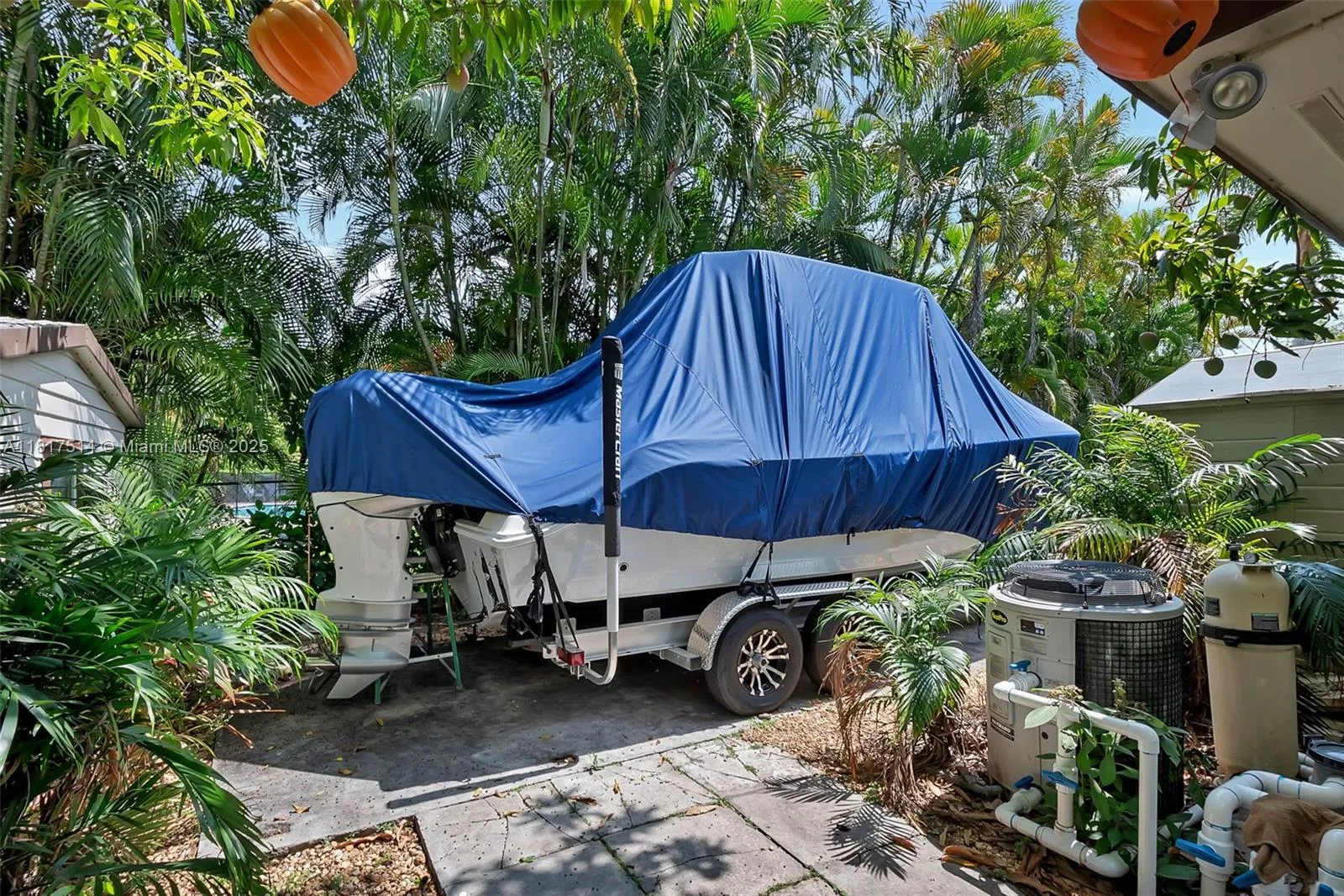 Palmetto Bay, Florida 33157, United States, 4 Bedrooms Bedrooms, ,3 BathroomsBathrooms,Residential,Active,146204