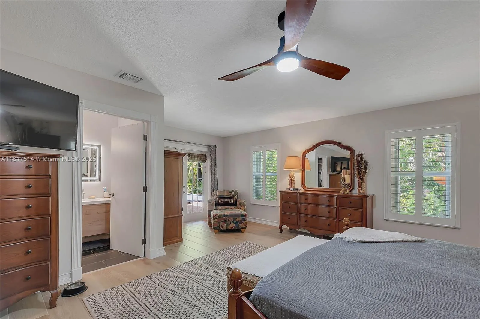 Palmetto Bay, Florida 33157, United States, 4 Bedrooms Bedrooms, ,3 BathroomsBathrooms,Residential,Active,146204