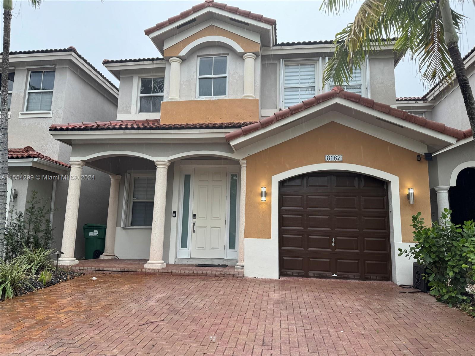 DORAL ISLES NORTH SEC THR - Residential Lease