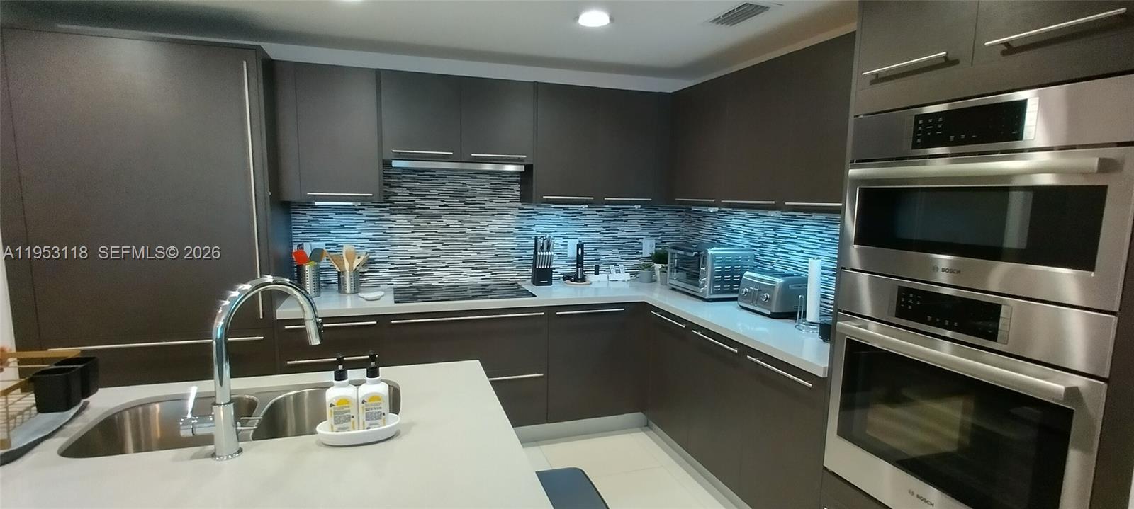 GRAND BAY COMMONS SOUTH - Residential