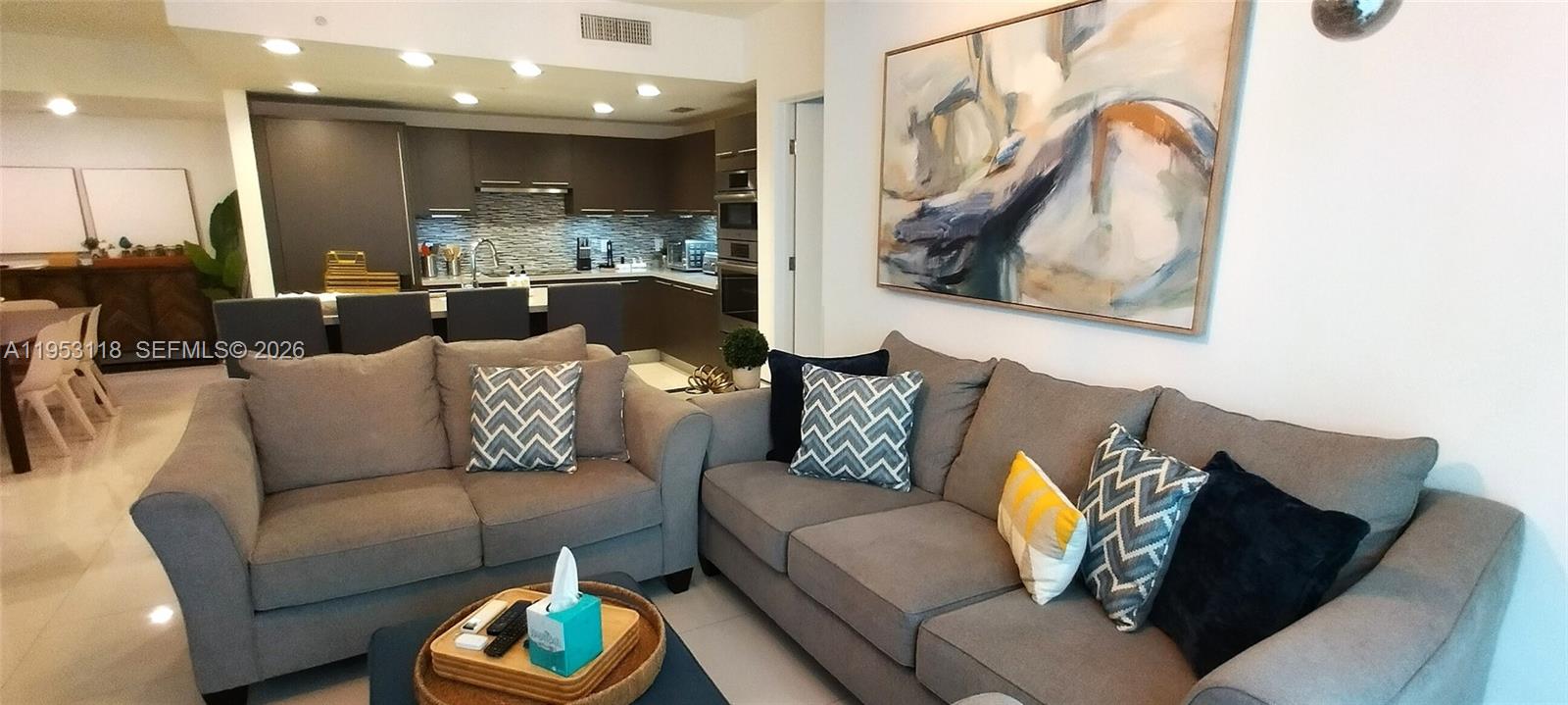 GRAND BAY COMMONS SOUTH - Residential