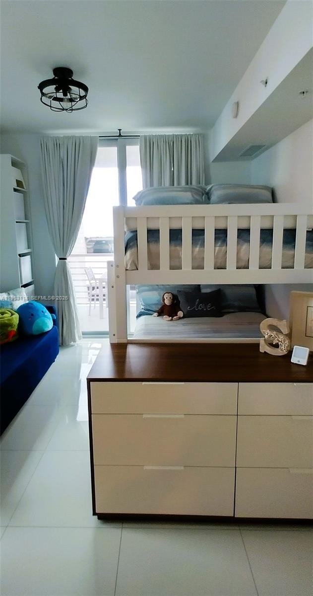 GRAND BAY COMMONS SOUTH - Residential