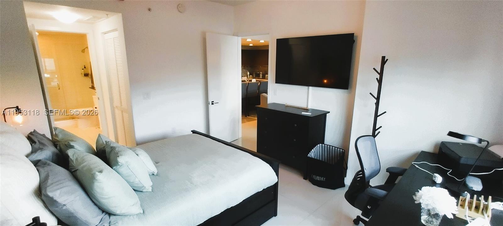 GRAND BAY COMMONS SOUTH - Residential