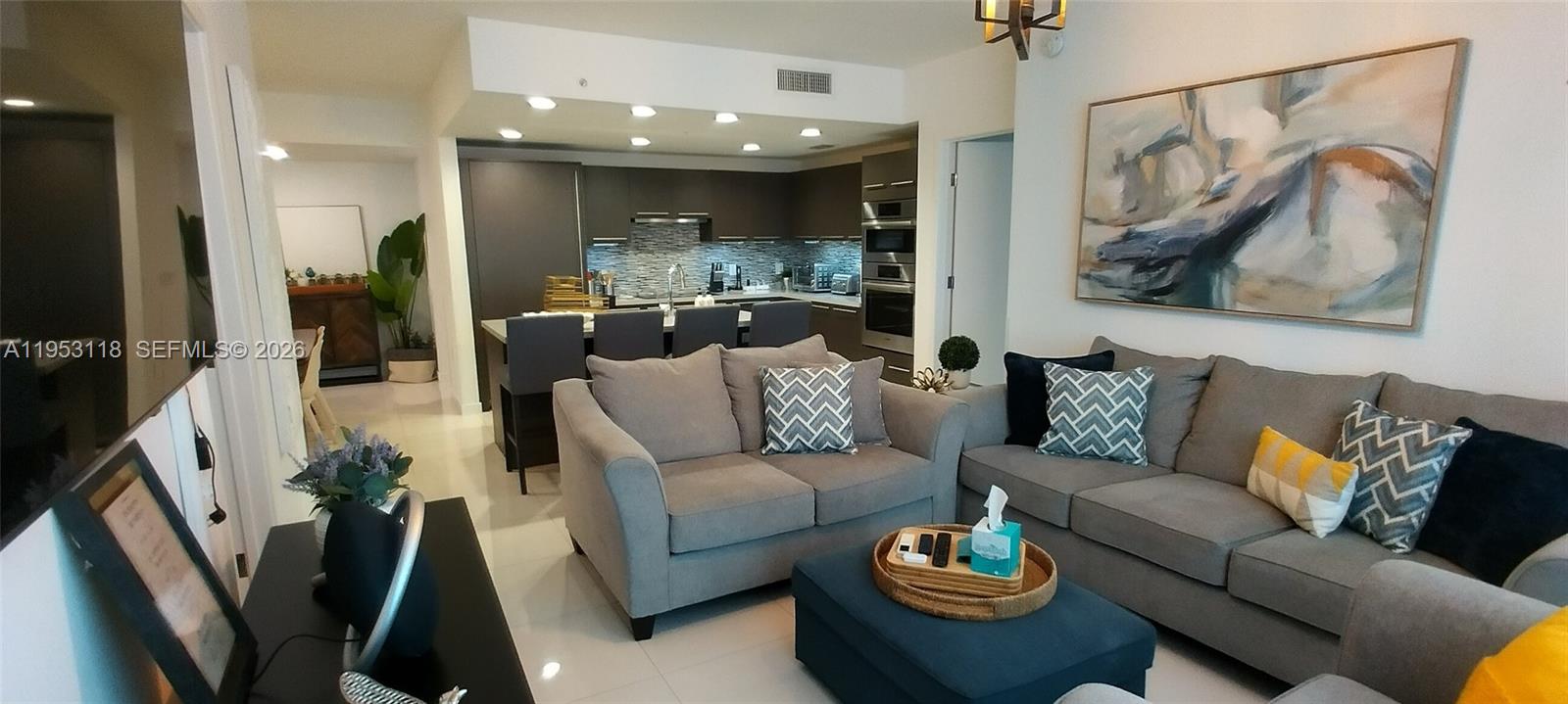 GRAND BAY COMMONS SOUTH - Residential