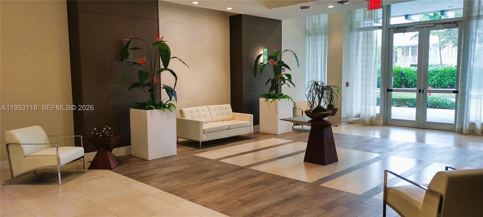 GRAND BAY COMMONS SOUTH - Residential