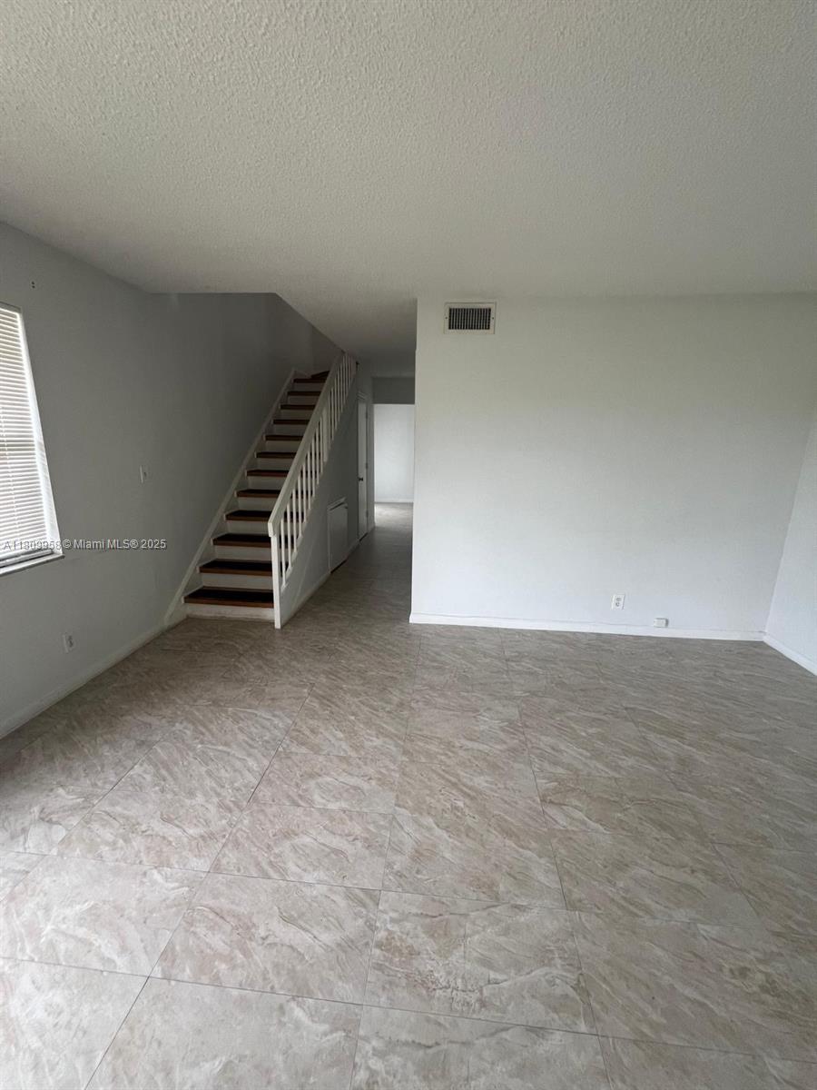 721 SE 1st Way B18