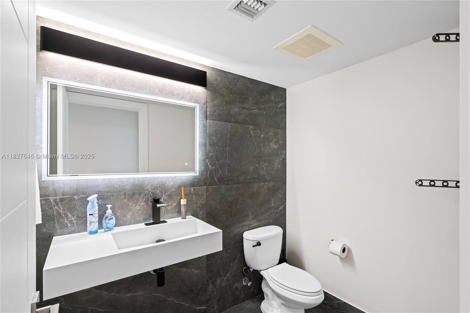 MINT CONDO - Residential Lease