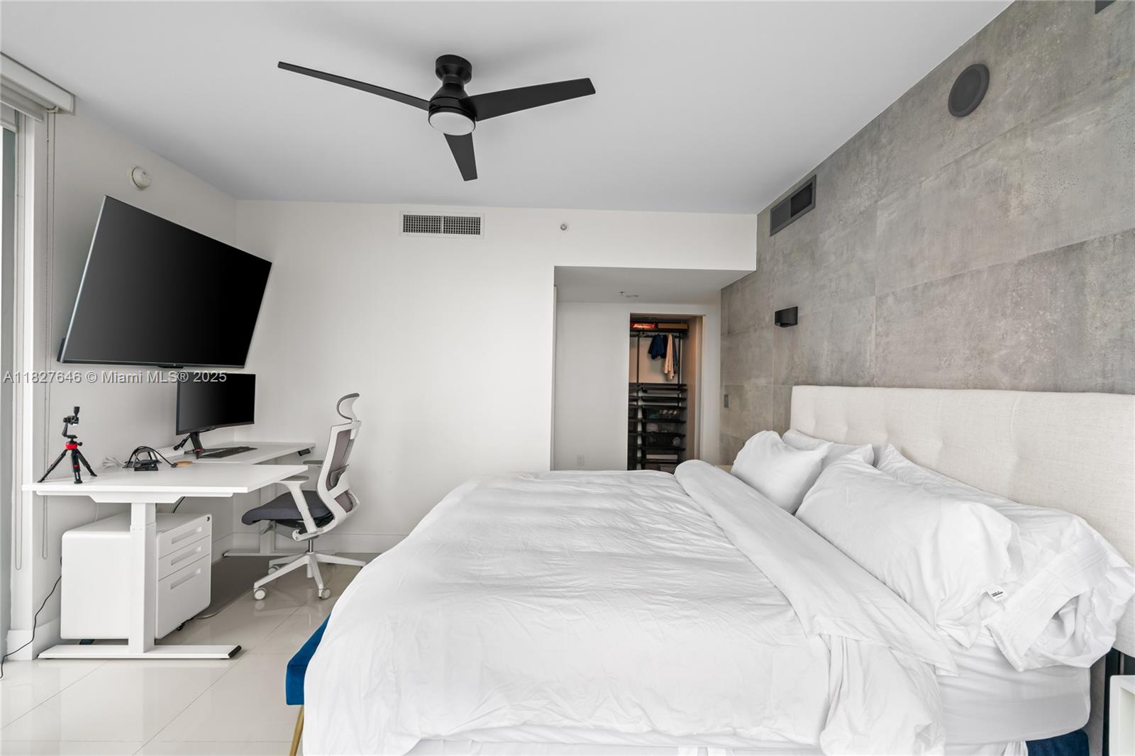 MINT CONDO - Residential Lease