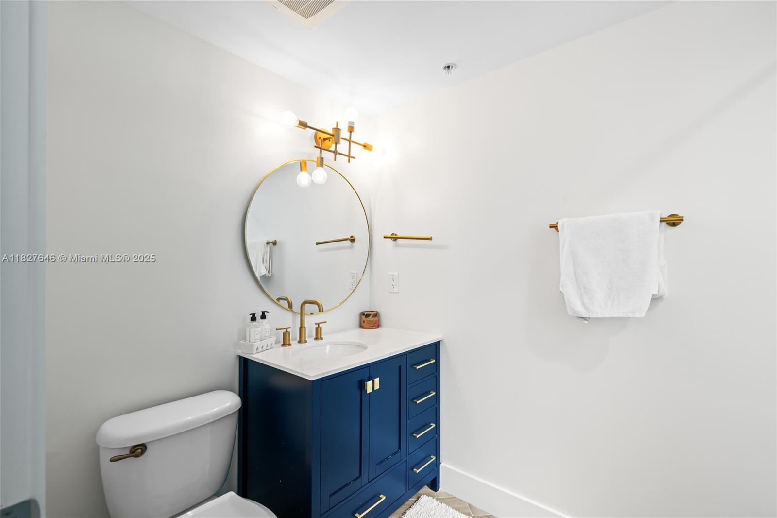 MINT CONDO - Residential Lease