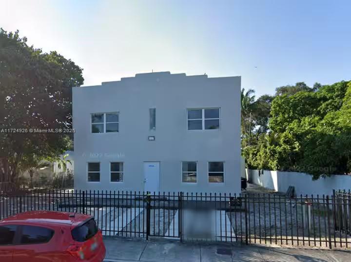 6828 Nw 3rd Ave 1, Miami, Broward County, Florida - 2 Bedrooms  
1 Bathrooms - 