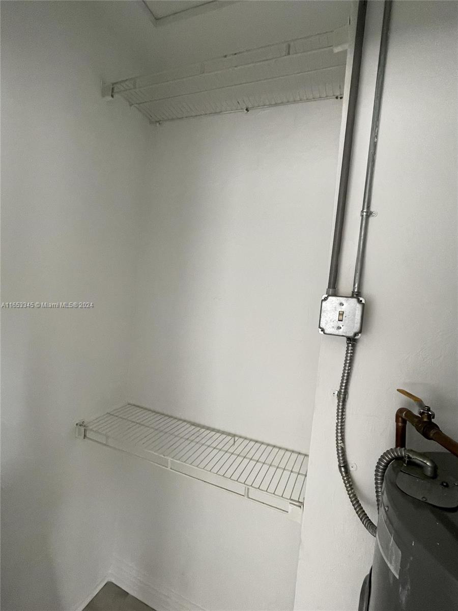 STRANAHANS SUB - Residential Lease