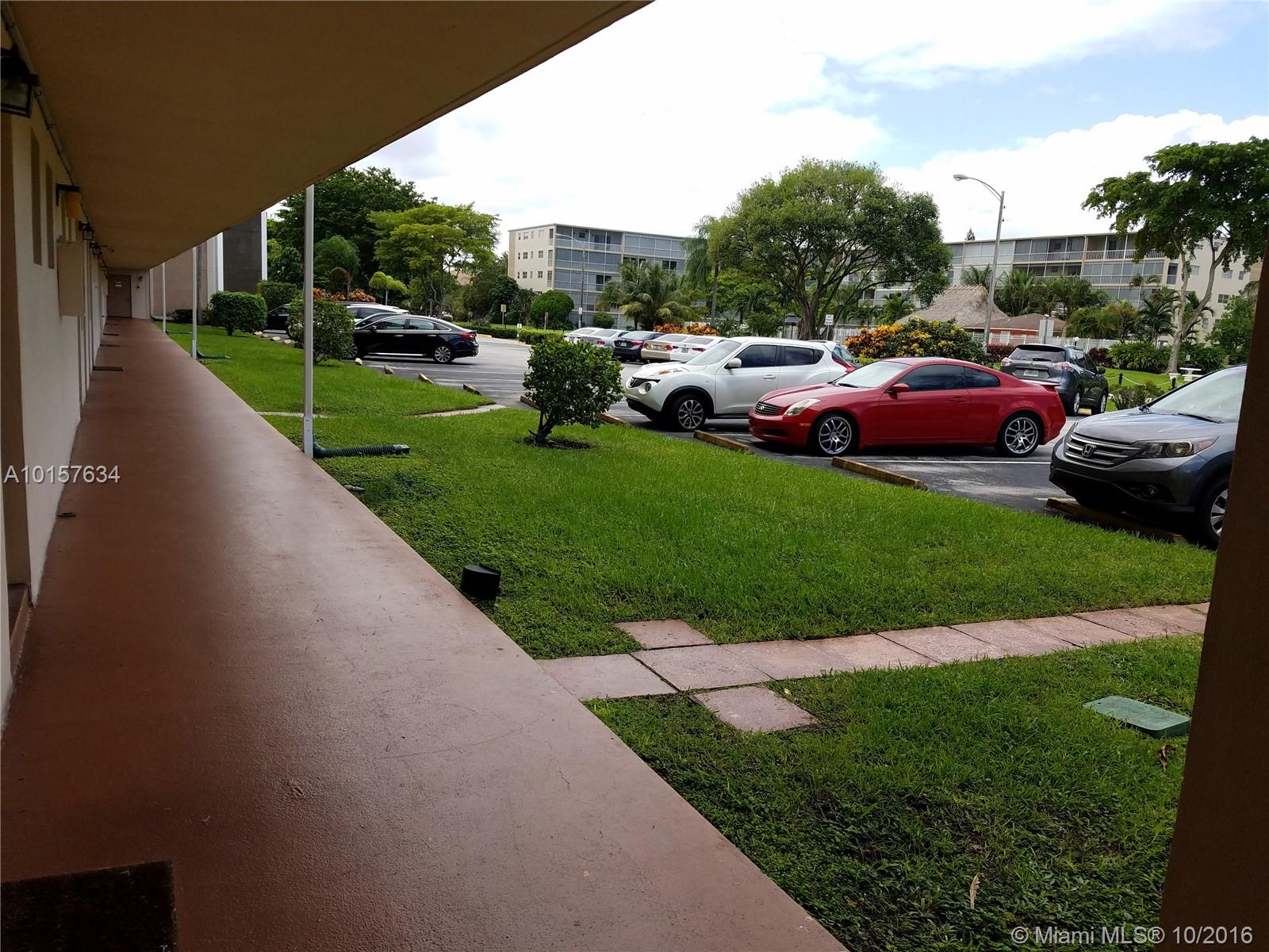 Hillcrest Country Club #1 - Residential Lease