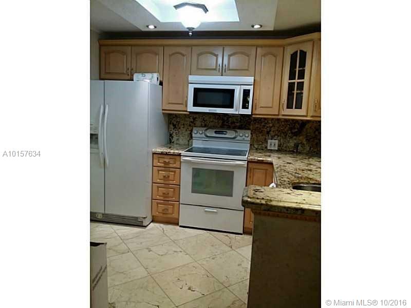 Hillcrest Country Club #1 - Residential Lease