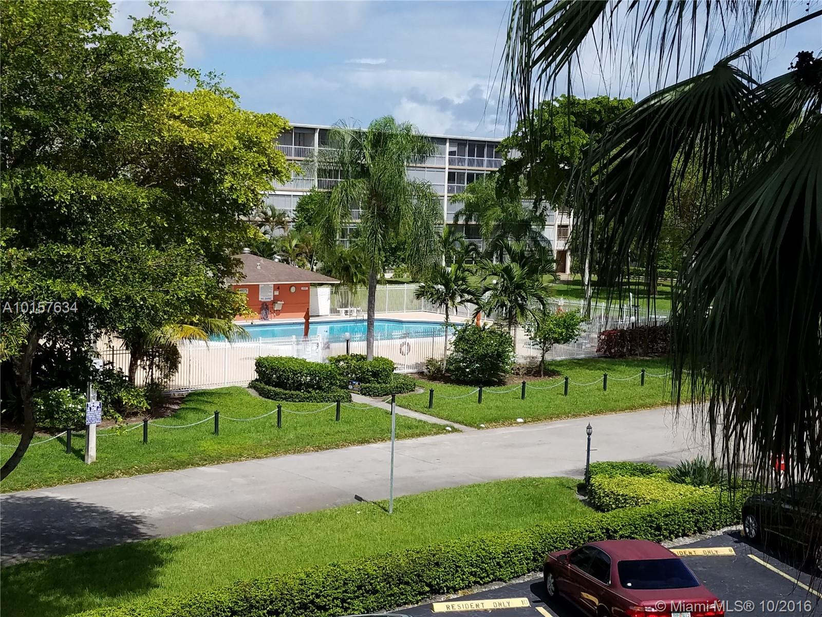 Hillcrest Country Club #1 - Residential Lease