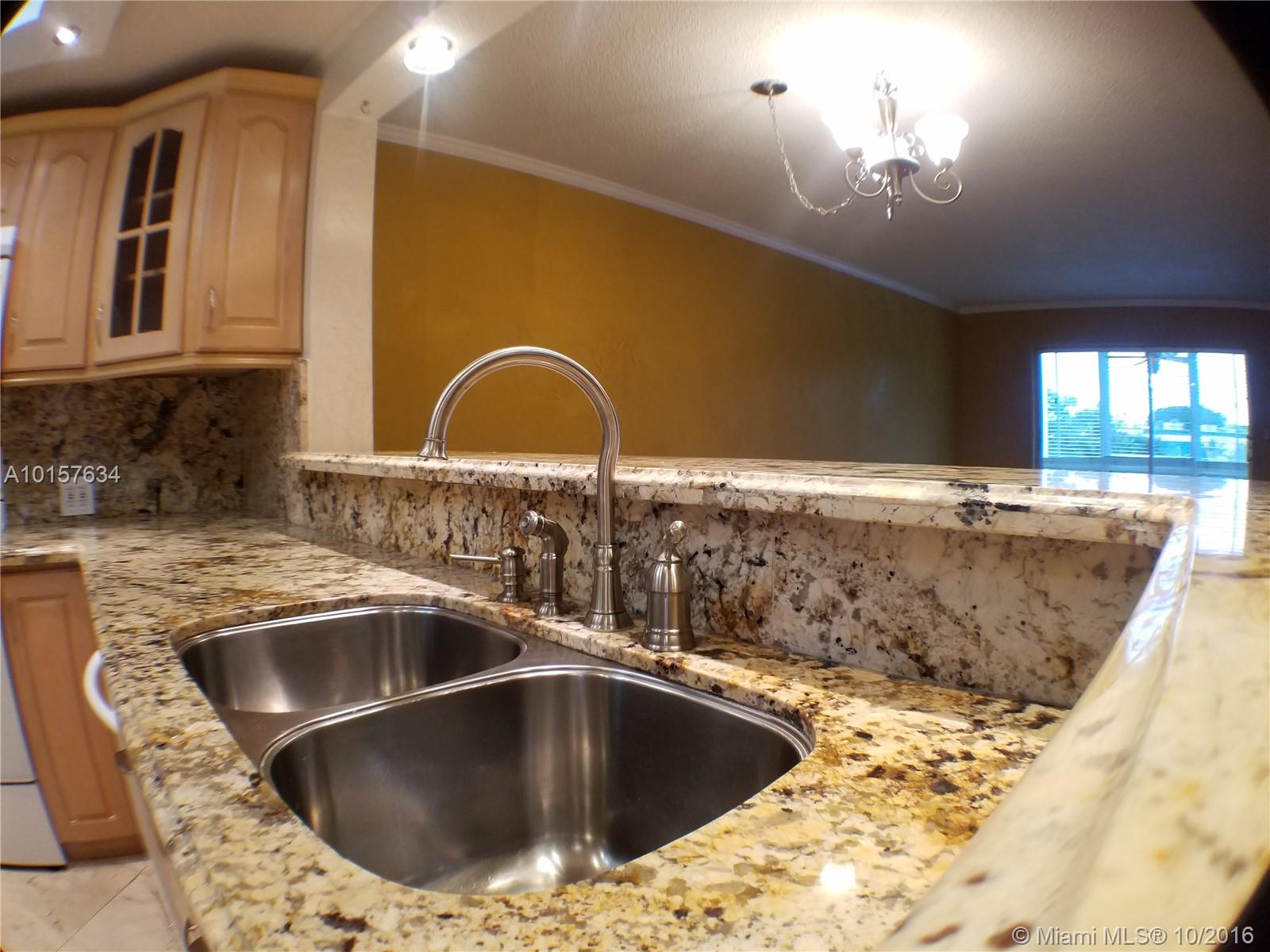 Hillcrest Country Club #1 - Residential Lease