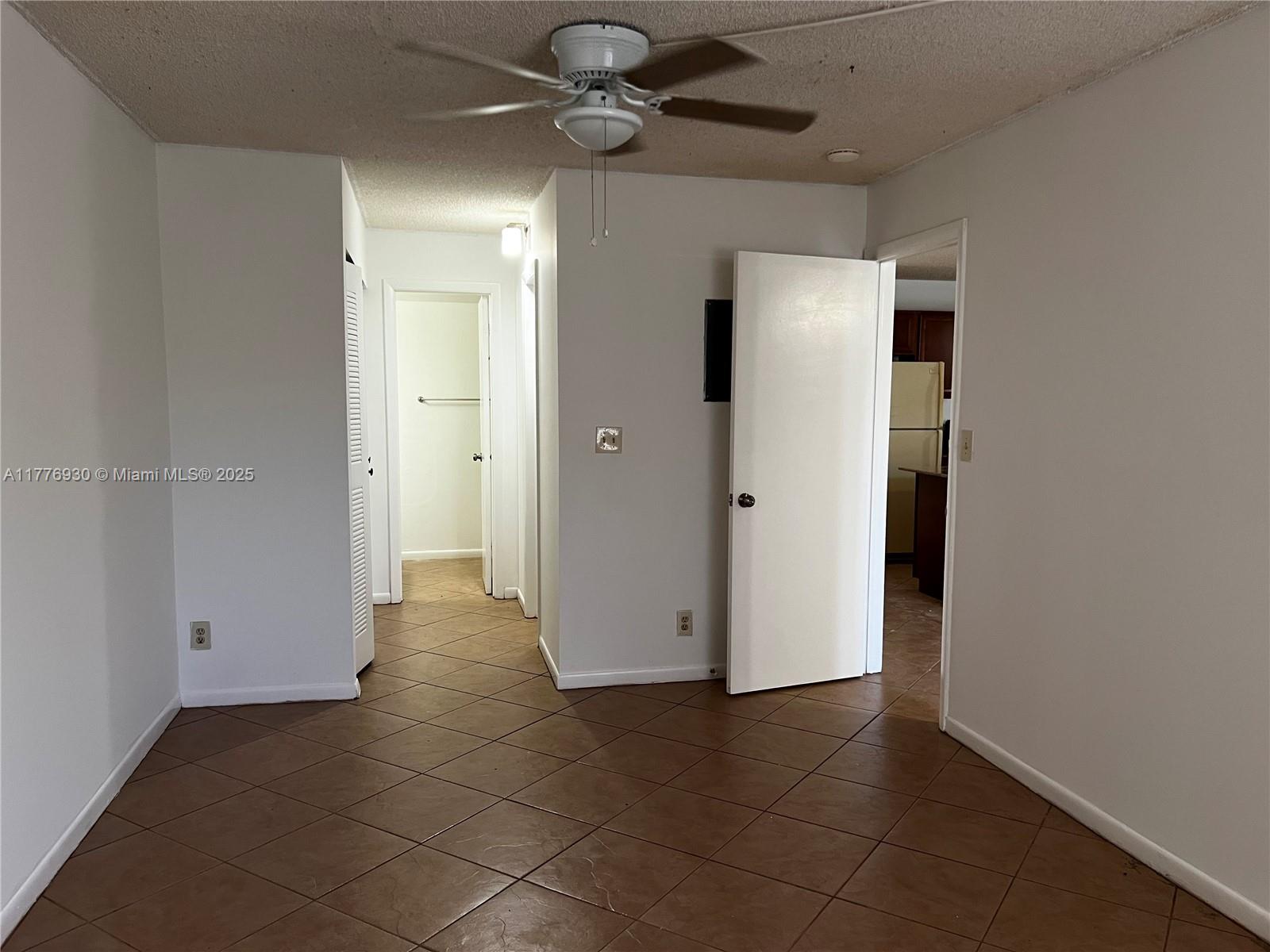 CORAL SPRINGS TOWER CLUB - Residential Lease