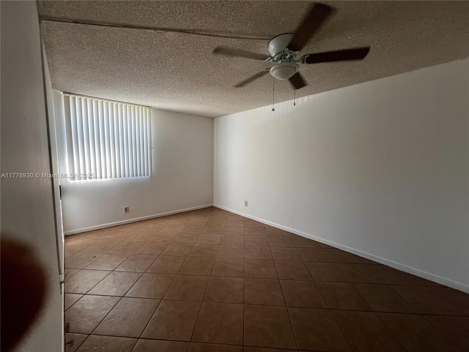 CORAL SPRINGS TOWER CLUB - Residential Lease