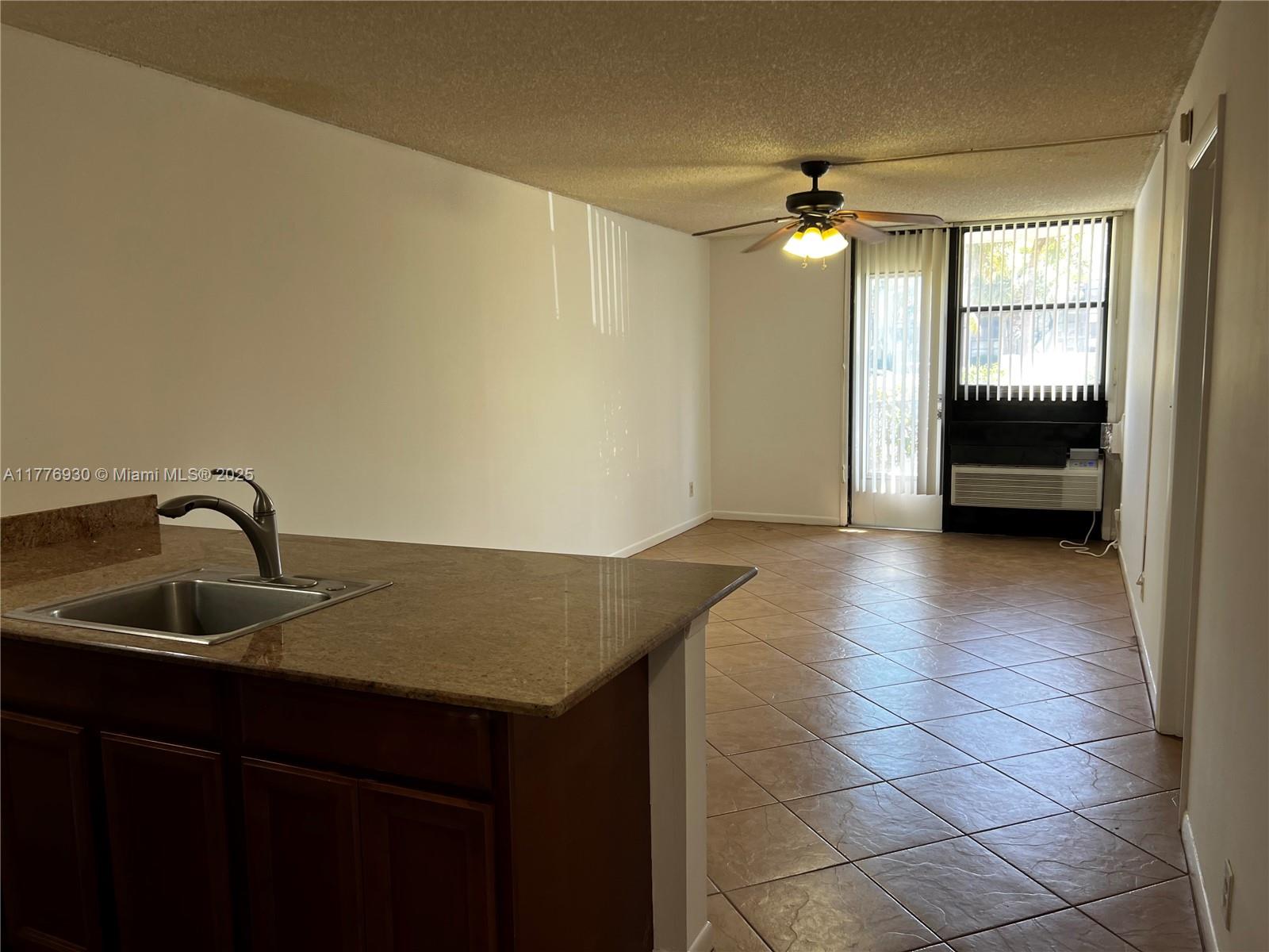 CORAL SPRINGS TOWER CLUB - Residential Lease