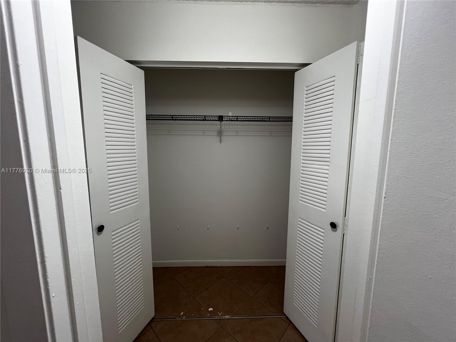 CORAL SPRINGS TOWER CLUB - Residential Lease