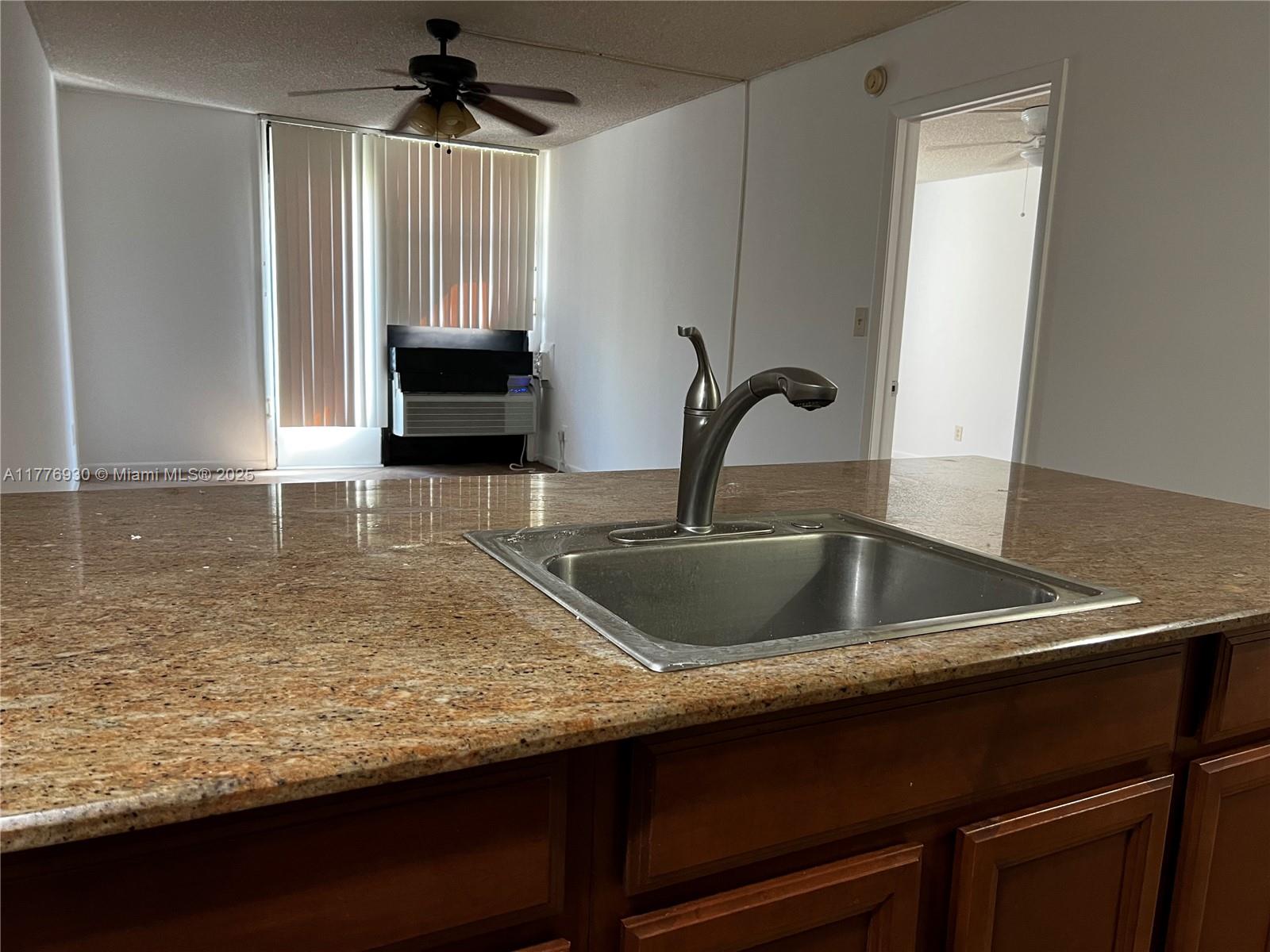 CORAL SPRINGS TOWER CLUB - Residential Lease