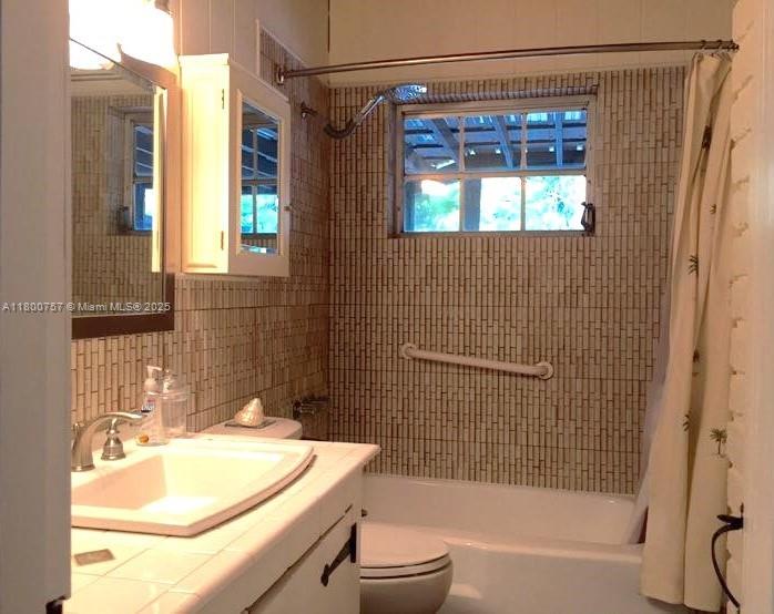 PALM MIAMI HEIGHTS REV - Residential