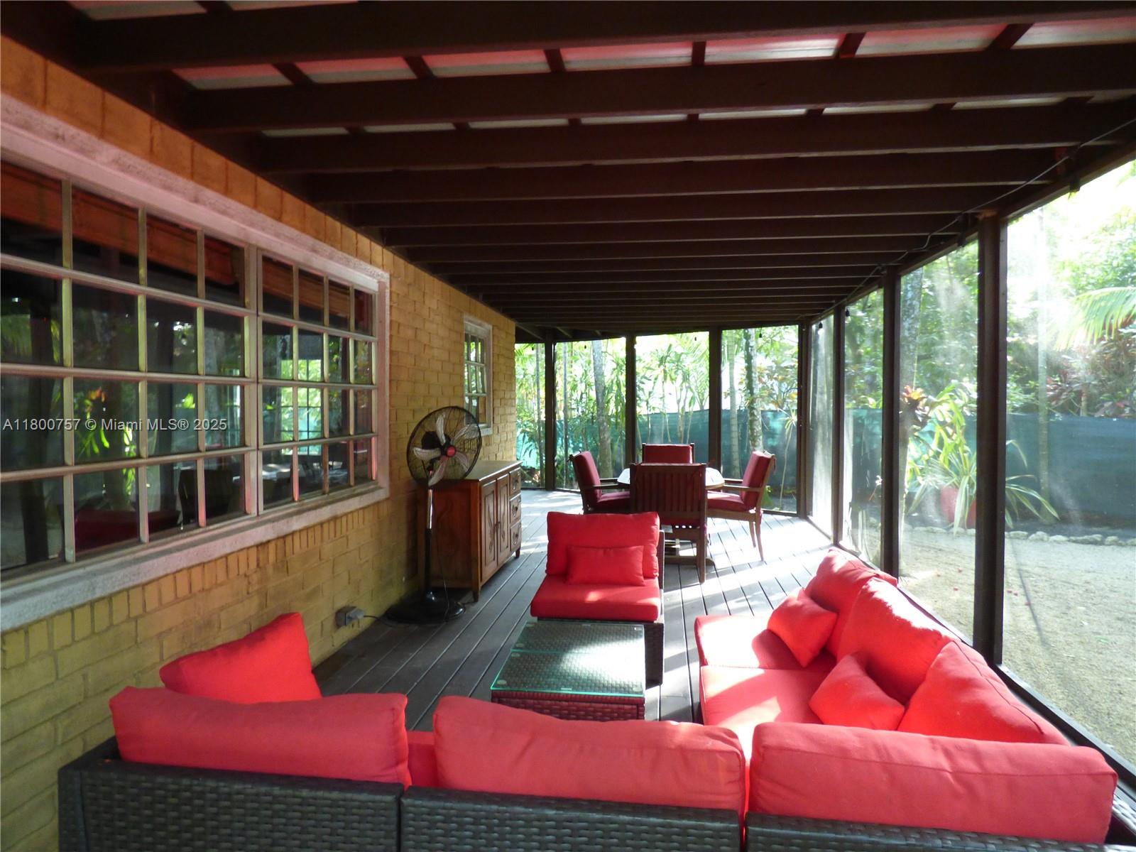 PALM MIAMI HEIGHTS REV - Residential