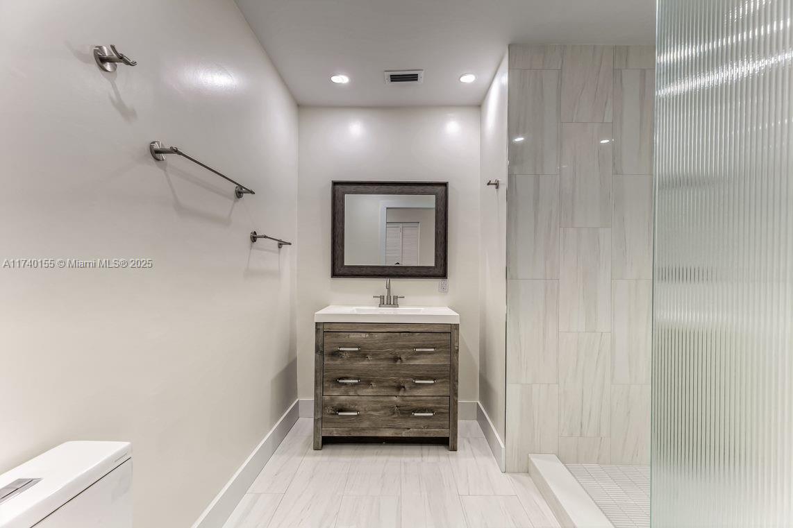 LA MIRADA AT BOCA POINTE - Residential Lease