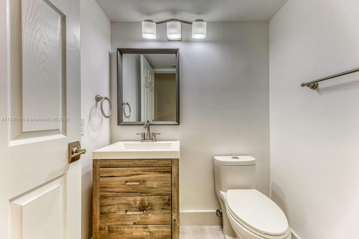 LA MIRADA AT BOCA POINTE - Residential Lease