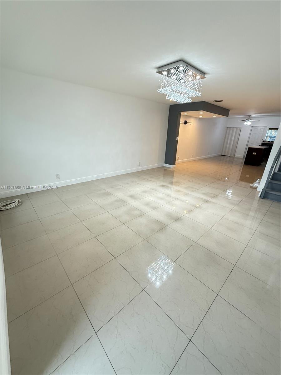 VILLAGE TOWNHOUSES NO TWO - Residential Lease