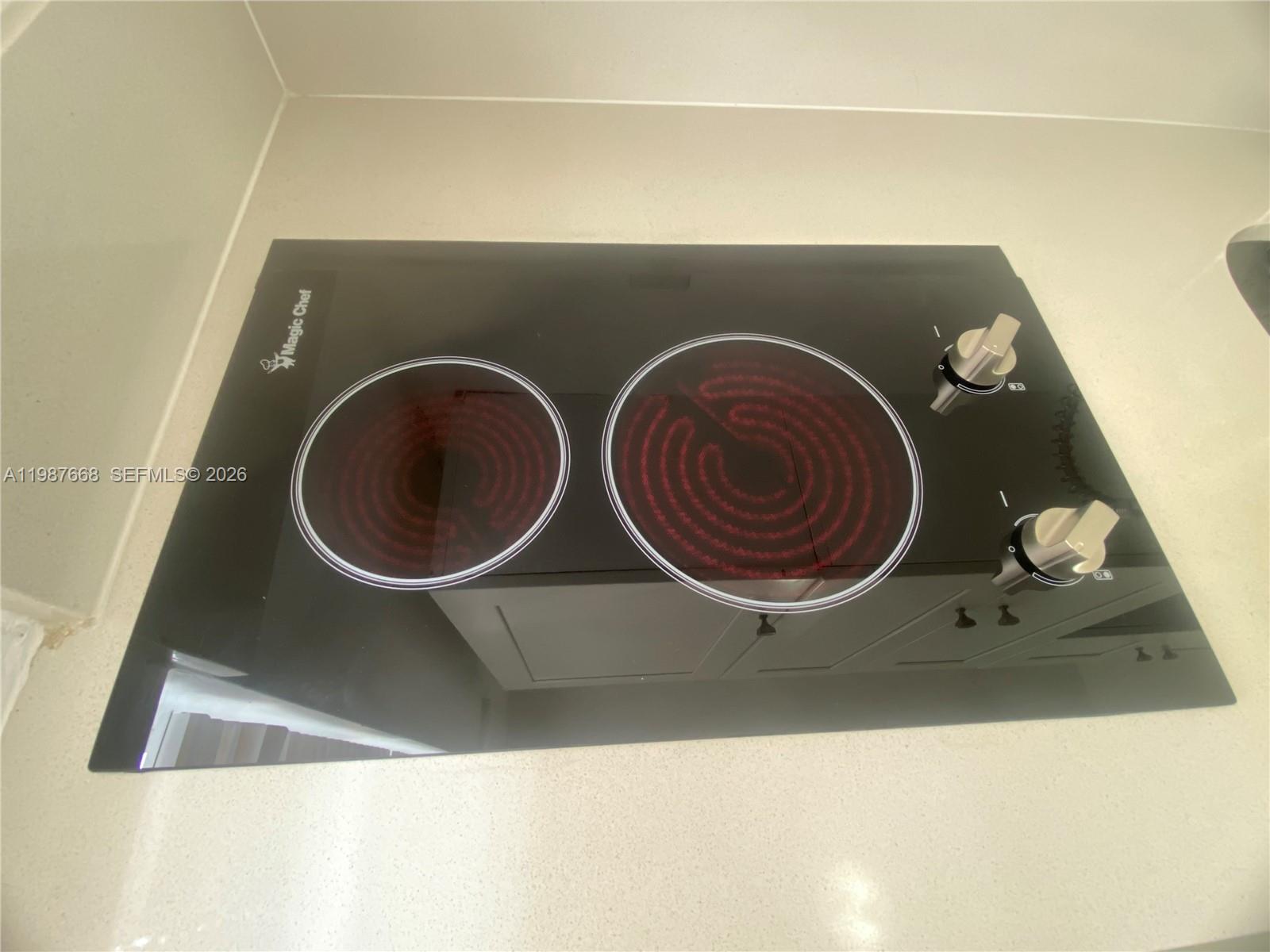 LAWRENCE ESTATES LAND COS - Residential Lease