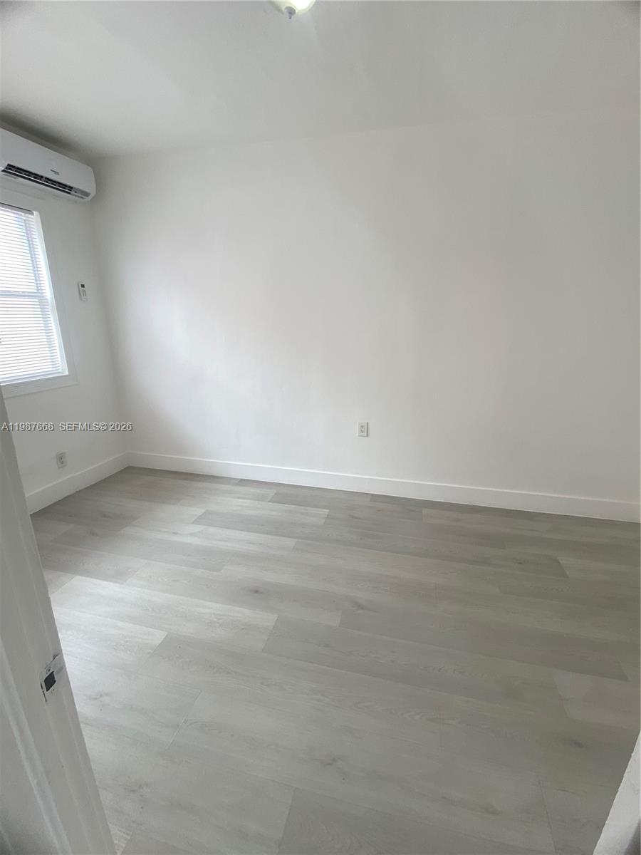 LAWRENCE ESTATES LAND COS - Residential Lease