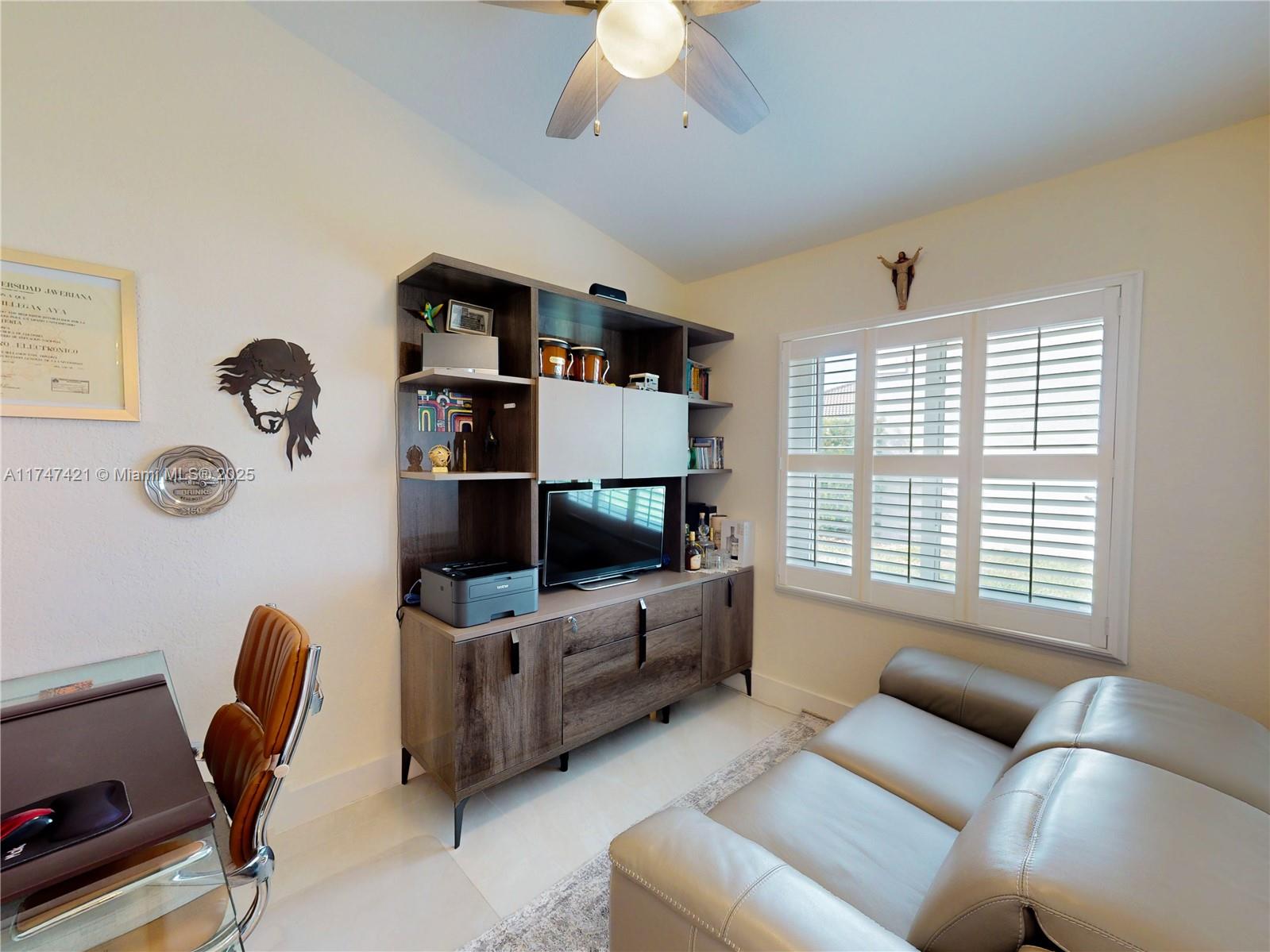 AMBER-RUBY COVE PLAT - Residential