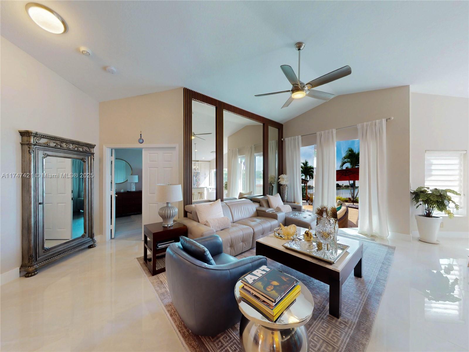 AMBER-RUBY COVE PLAT - Residential
