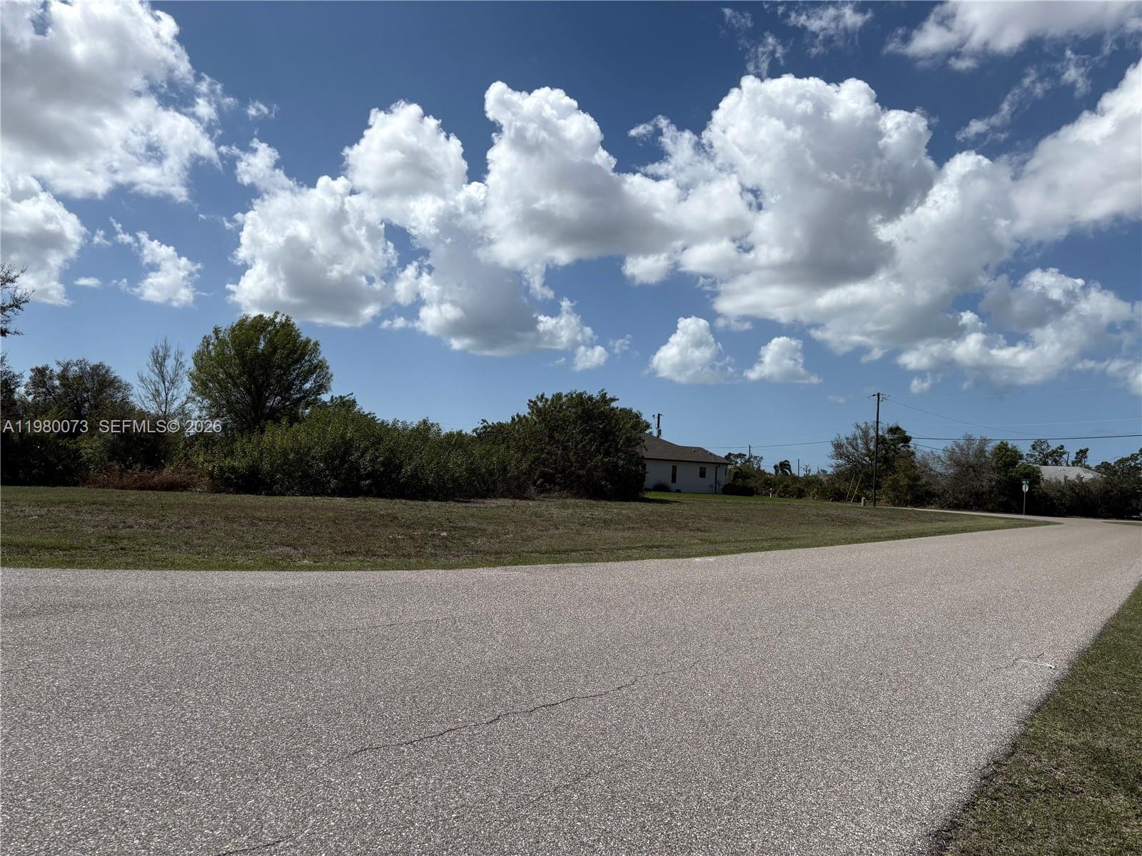 ROTONDA LAKES - Land