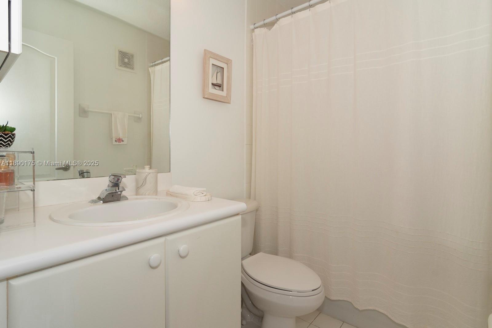 COURTYARDS TWO CONDO - Residential