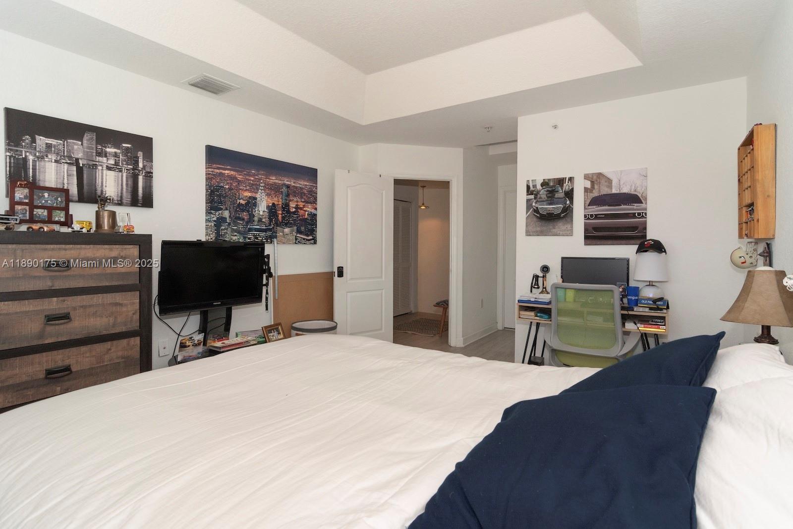 COURTYARDS TWO CONDO - Residential