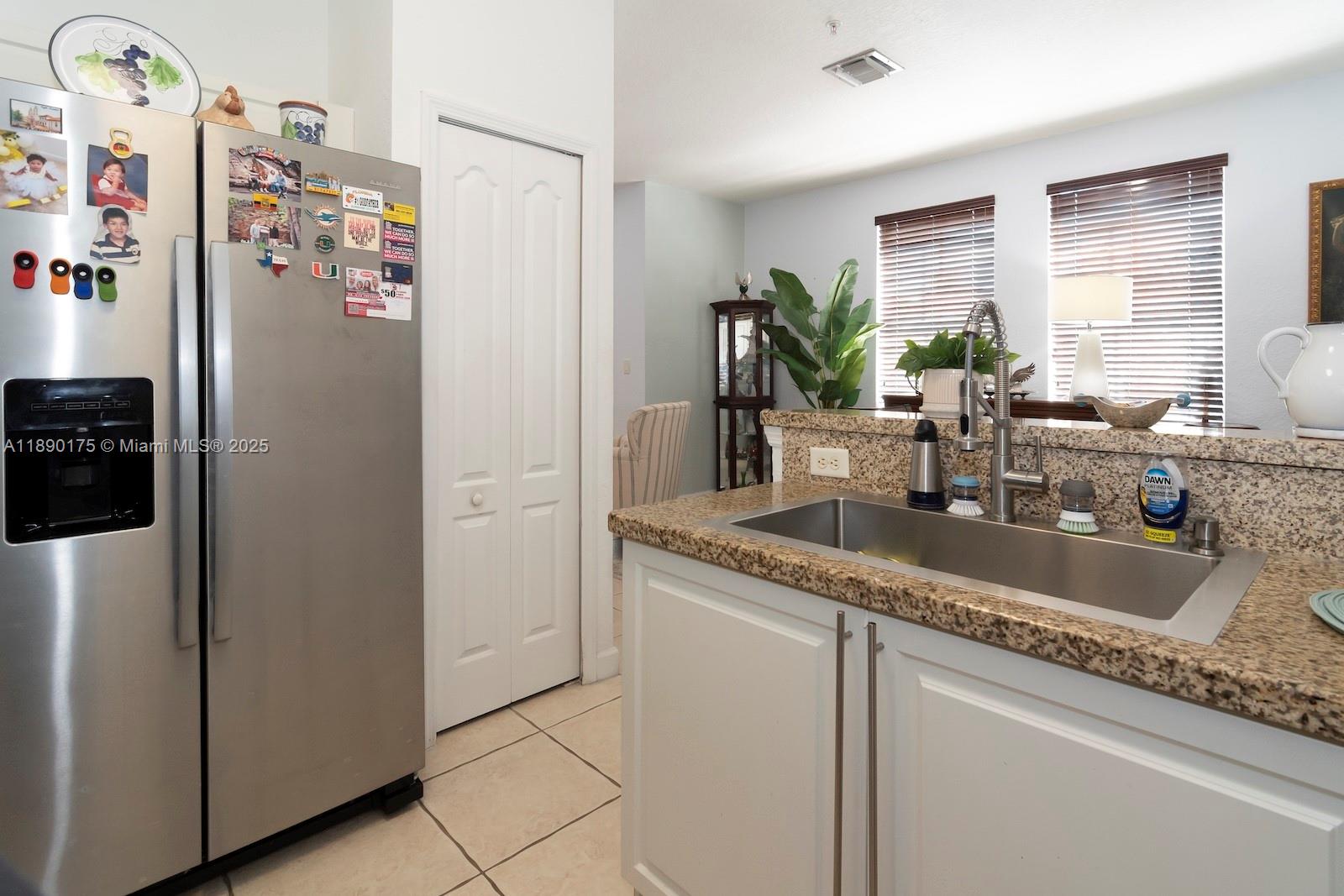 COURTYARDS TWO CONDO - Residential