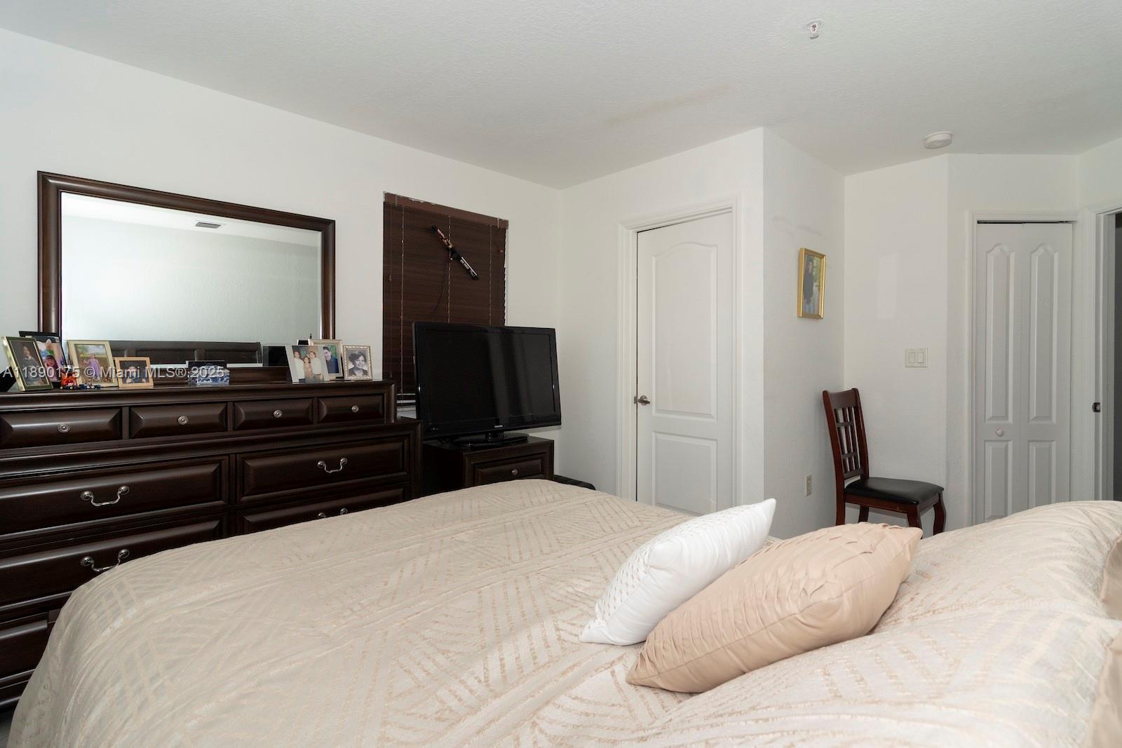 COURTYARDS TWO CONDO - Residential